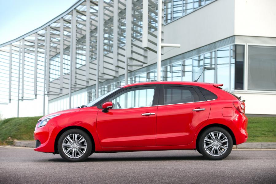  Suzuki Baleno 2016 года  (UK) (фото 26 из 88)